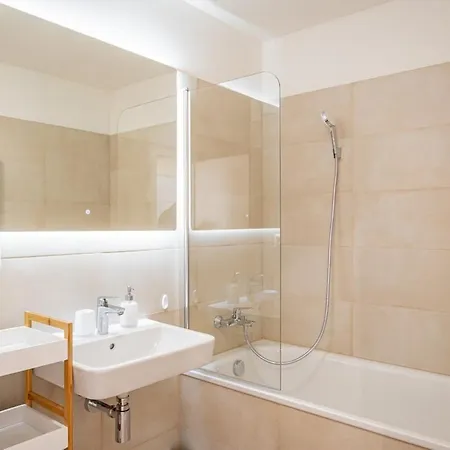 Location 2-bedroom Apartman Pozsony