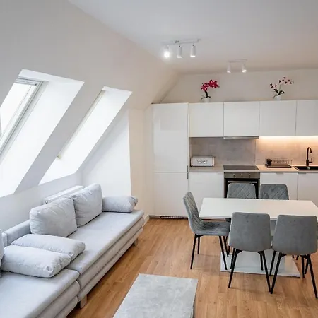 Location 2-bedroom Apartman